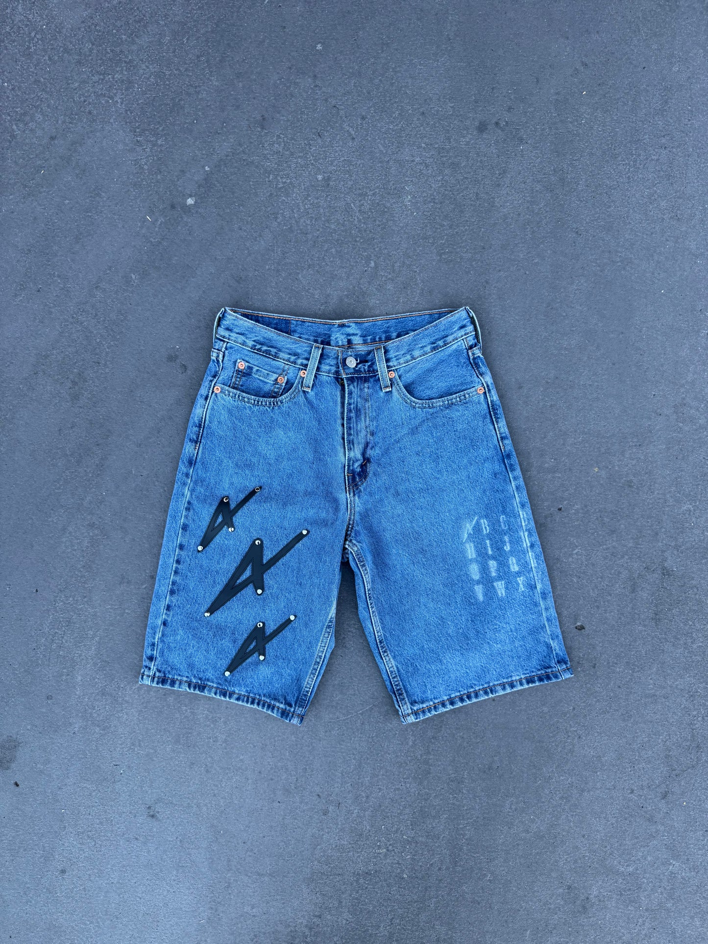 HRTLSS - Reworked Levis jorts