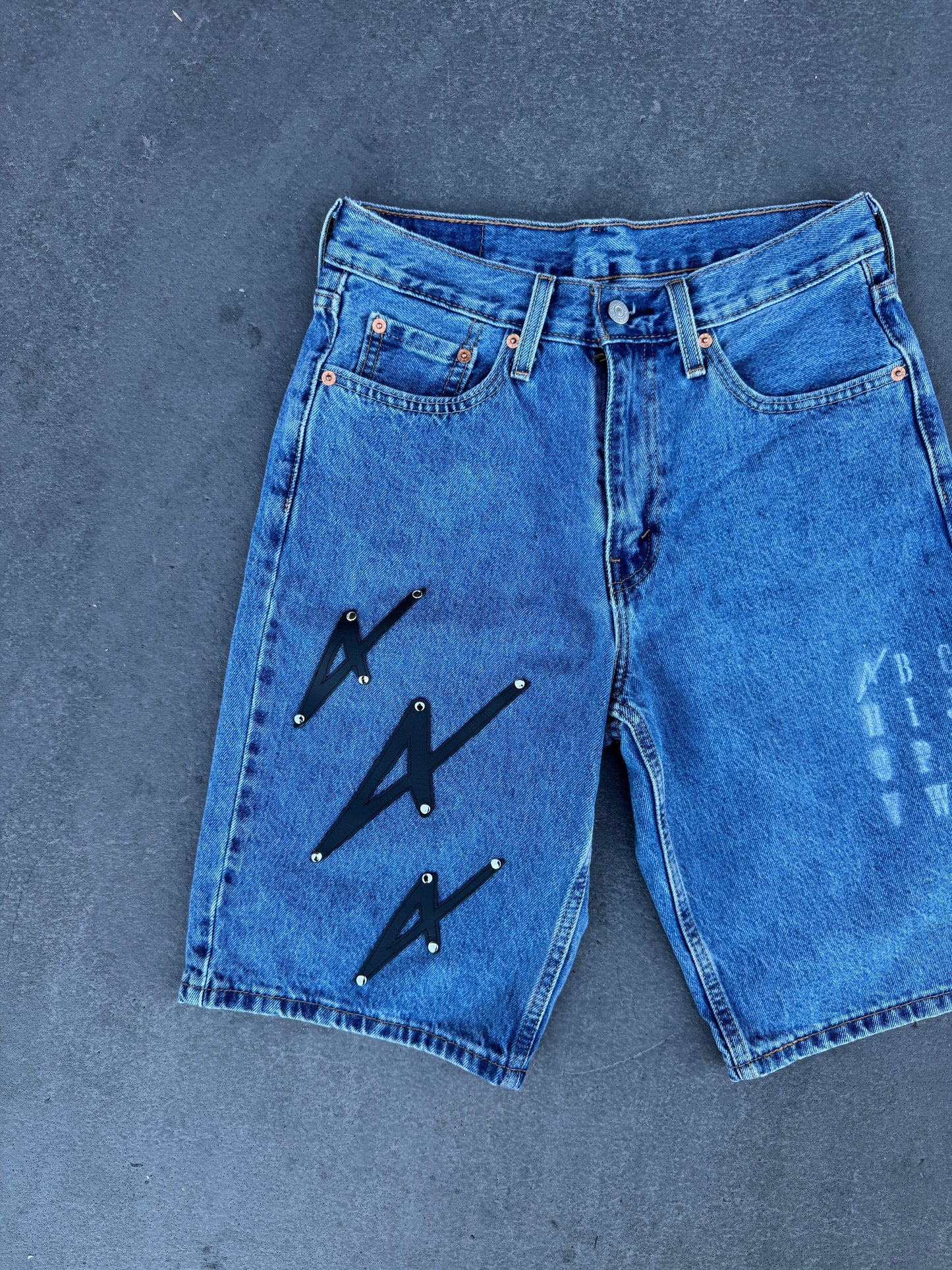 HRTLSS - Reworked Levis jorts